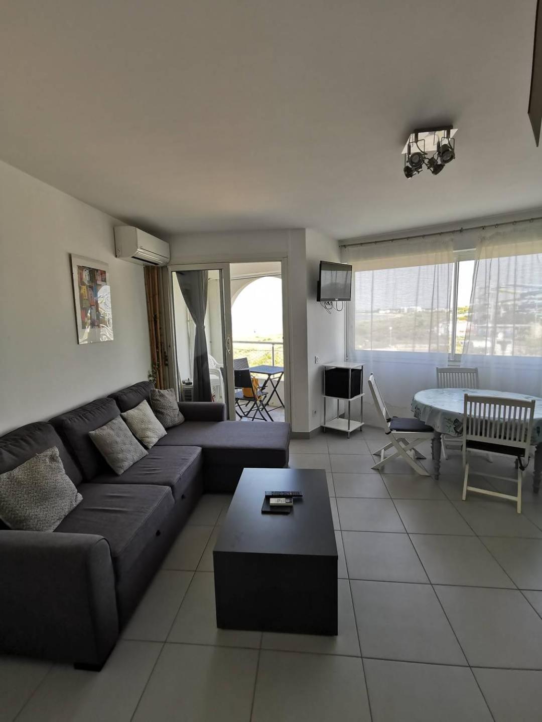 As18656 - Grand Studio Vue Mer, Direct Sur Plage Avec Parking Prive Le Grau-du-Roi Εξωτερικό φωτογραφία